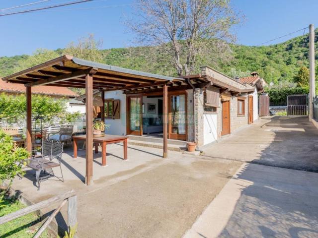 Villa in affitto a Trevignano Romano via Settevene Est, arredato, giardino privato, posto auto TrovaCasa