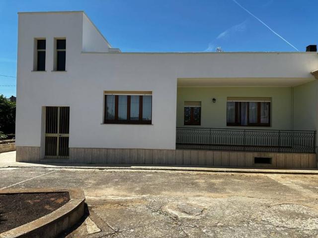 Villa in affitto a Tricase LE