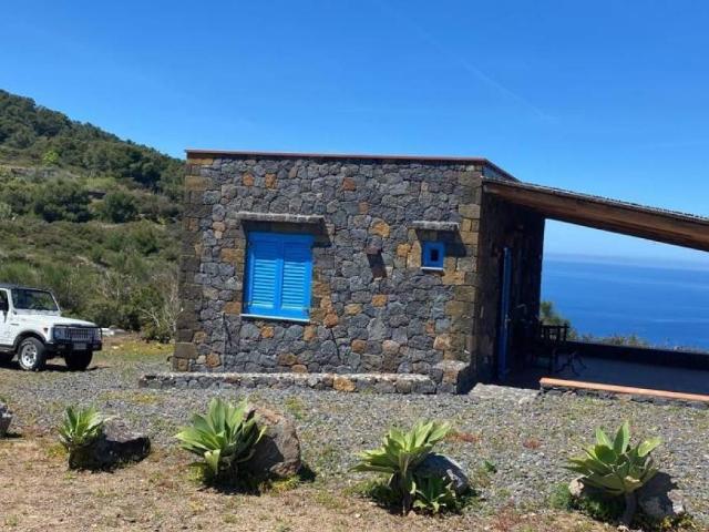 Villa in affitto a Ustica PA
