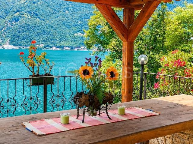 Villa in affitto a Valsolda via Statale, arredato, giardino privato, terrazzo TrovaCasa