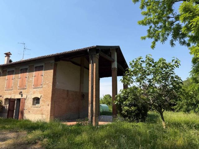 Villa in affitto a Valsamoggia BO