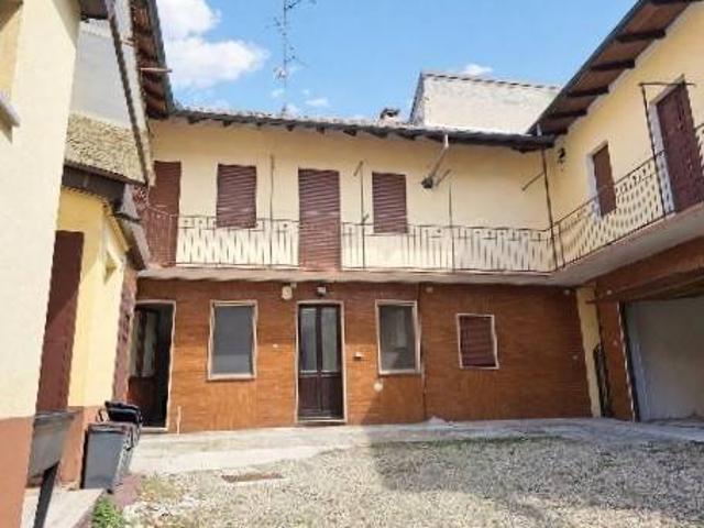 Villa in affitto a Vercelli VC