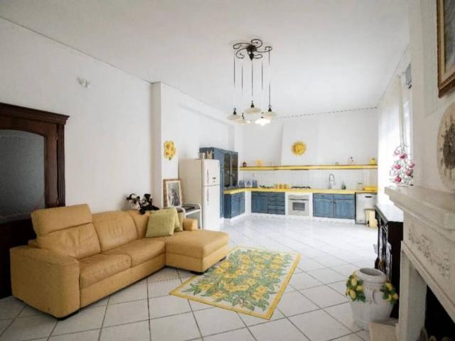 Villa in affitto a Villaricca NA
