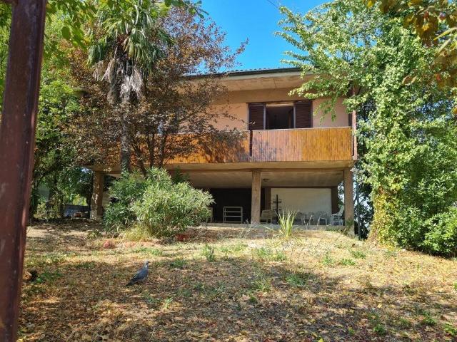 Villa in affitto a Ziano Piacentino PC
