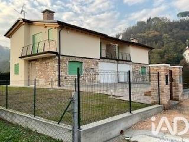 Villa in affitto ad Altavilla Vicentina via Matteotti, giardino privato, box, terrazzo TrovaCasa