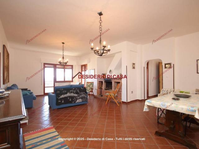 Villa in affitto ad Altavilla Milicia ss113, arredato, giardino privato, posto auto TrovaCasa