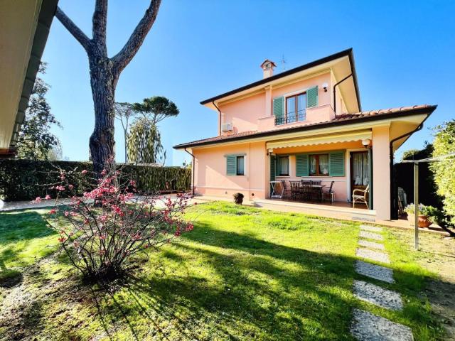 Villa in affitto Centro, Forte dei Marmi
