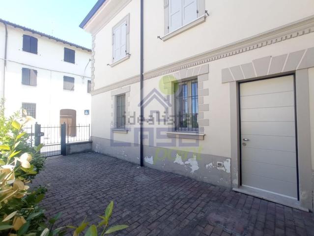 Villa in affitto di 100 m² in Via Dosso
