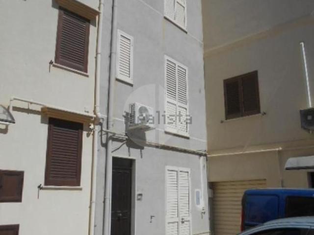 Villa in affitto di 100 m² in Via Sirtori, 25
