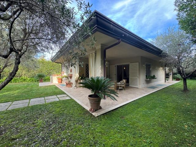 Villa in affitto Forte dei Marmi