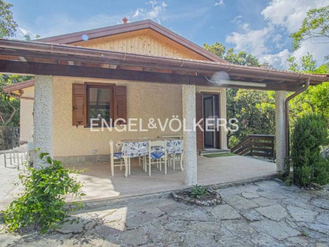 Villa in affitto|Liguria,Deiva Marina