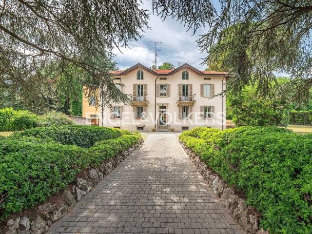 Villa in affitto|Lombardia,Anzano del Parco