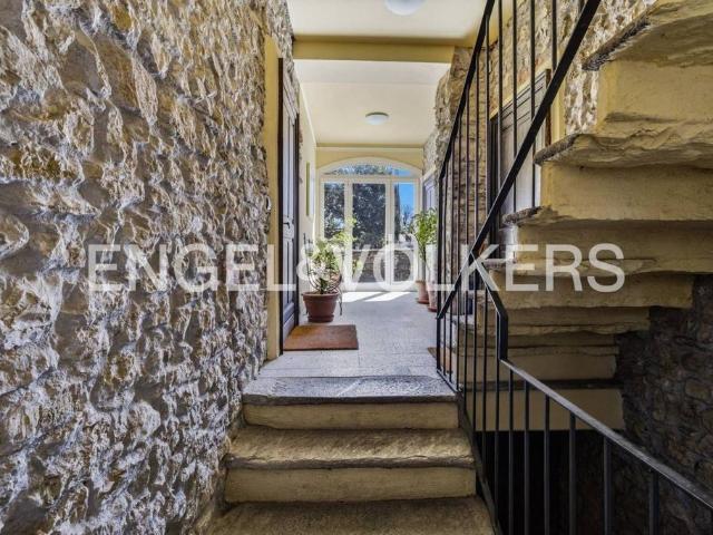 Villa in affitto|Lombardia,Caravate