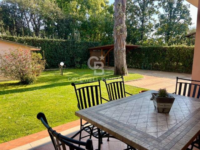 Villa in affitto|Toscana,Forte dei Marmi