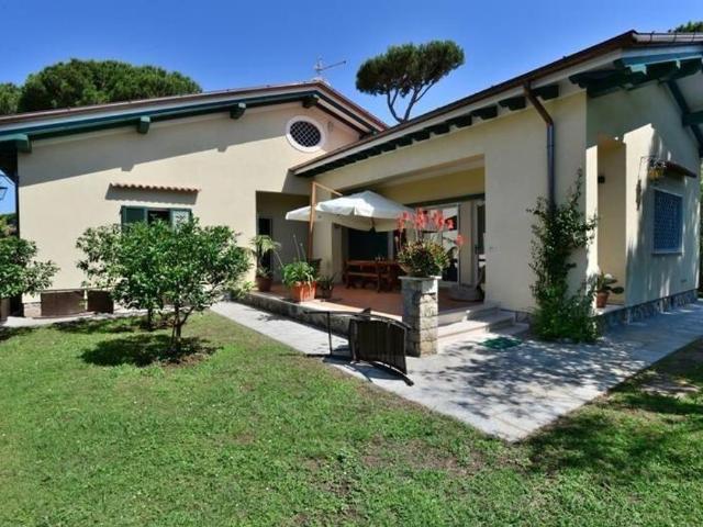 Villa in affitto|Toscana,Forte dei Marmi
