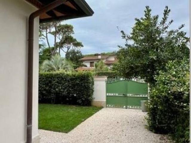 Villa in affitto|Toscana,Forte dei Marmi