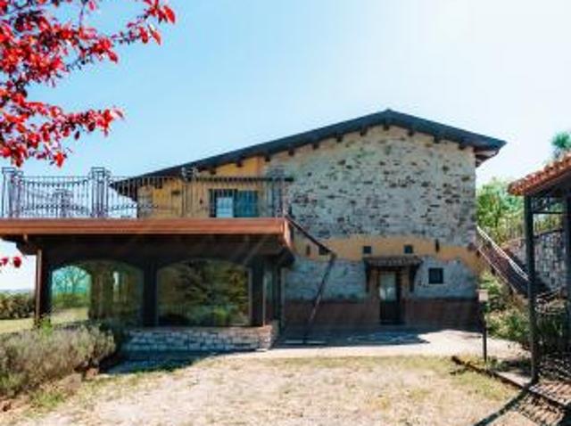 Villa in Contrada Formelle