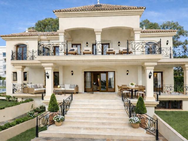 Villa in El Rosario, Costa del Sol