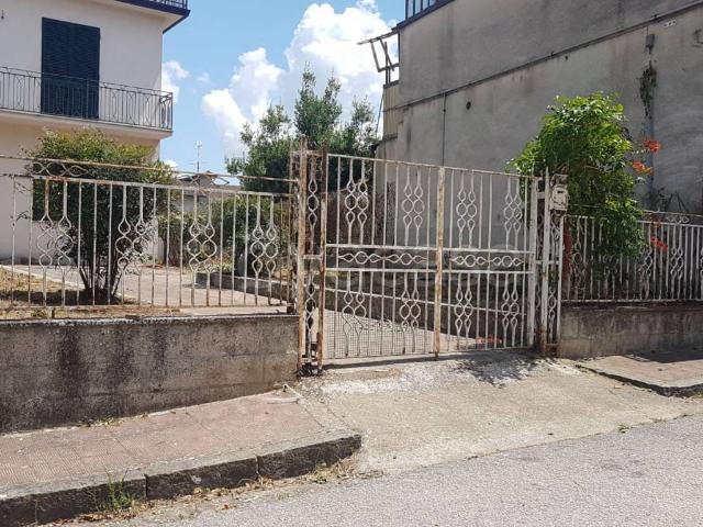 Villa in in affitto da privato a Taurasi via Dante Alighieri, 30, terrazzo, da privato, lavanderia TrovaCasa