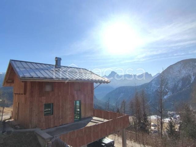 Villa in in affitto da privato a Valle di Cadore via Pier Fortunato Calvi, 44, da privato, nuova costruzione, panoramica TrovaCasa