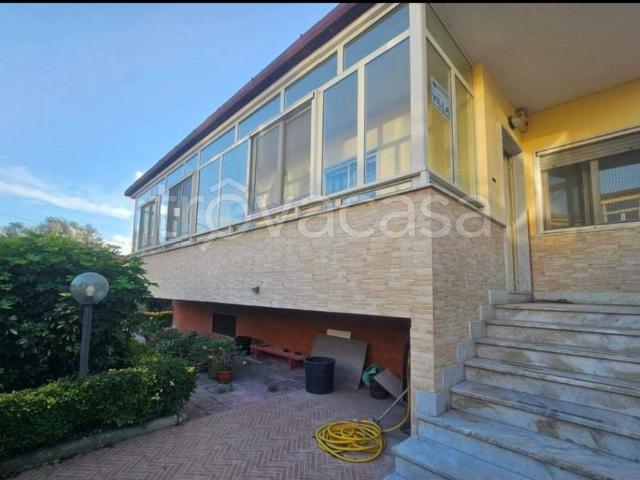 Villa in in affitto da privato a Castel Volturno via Madonna delle Civite, 45, giardino, box, da privato TrovaCasa