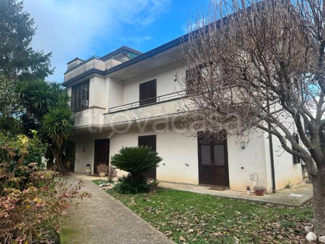 Villa in in affitto da privato a Cervinara via Matteo Renato Imbriani, 5, giardino, posto auto, da privato TrovaCasa