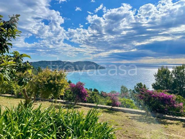 Villa in in affitto da privato a Cervo via al Castellaretto, 2, da privato, piscina, cucina abitabile TrovaCasa