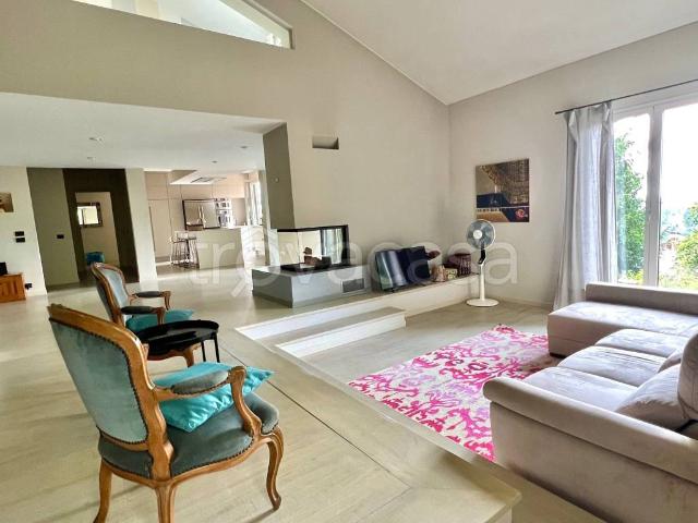 Villa in in affitto da privato a Como via Paolo Diacono, 10, giardino, box, da privato TrovaCasa