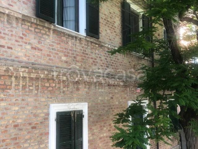 Villa in in affitto da privato a Falconara Marittima via 20 Settembre, 11, box, da privato, centrale TrovaCasa