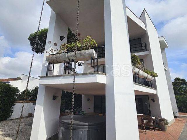 Villa in in affitto da privato a Fiumicino via Tellaro, 19, posto auto, da privato, vasca idromassaggio TrovaCasa