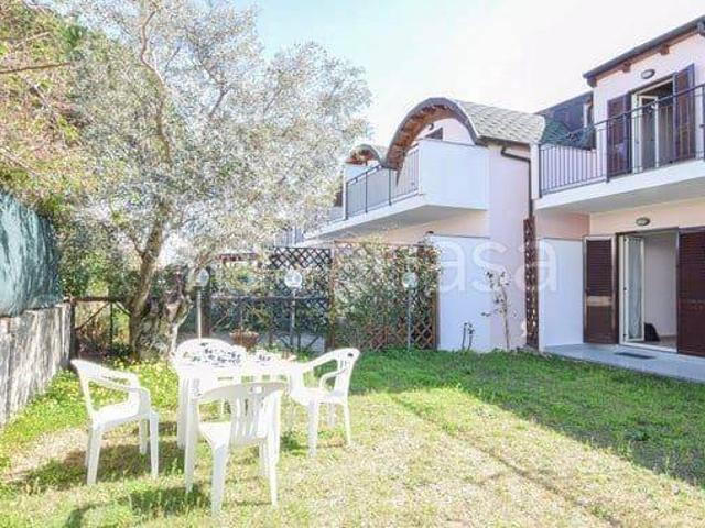 Villa in in affitto da privato a Isca sullo Ionio contrada Lenze, giardino privato, da privato, doppi servizi TrovaCasa