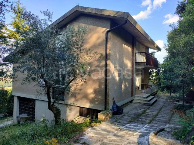 Villa in in affitto da privato a Perugia via Giano, 27, terrazzo, da privato, ristrutturato TrovaCasa