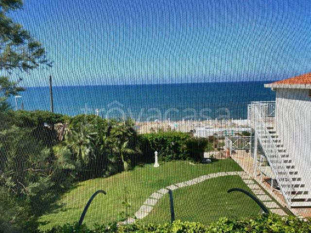 Villa in in affitto da privato ad Anzio lungomare Enea, 4, giardino, posto auto, da privato TrovaCasa