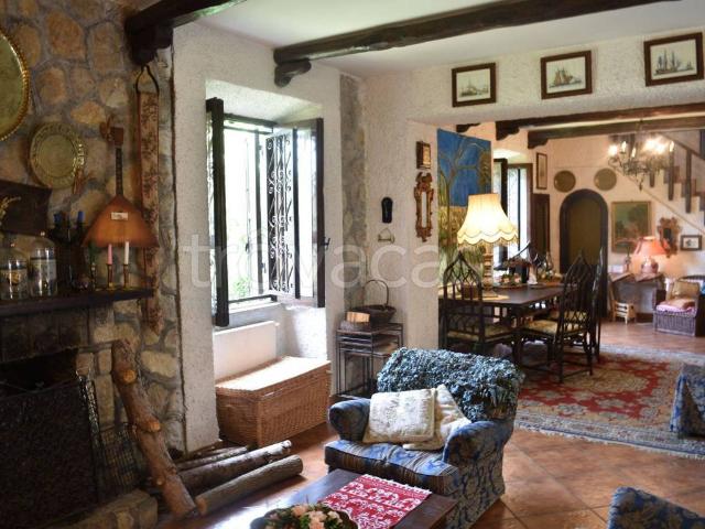Villa in in affitto da privato ad Arcinazzo Romano via dei Monti Simbruini, 8, giardino, da privato, riscaldamento autonomo TrovaCasa