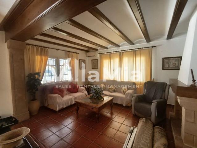 Villa in Jávea for long term rental VMR 3260