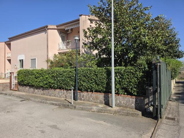 Villa in Via Parisi