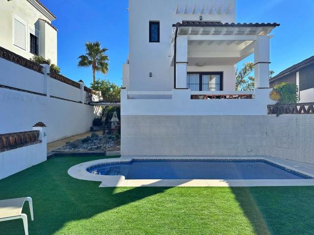 Villa in Selwo, Costa del Sol
