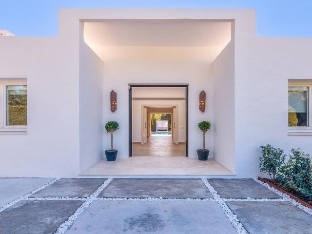Villa in Sotogrande, Costa del Sol