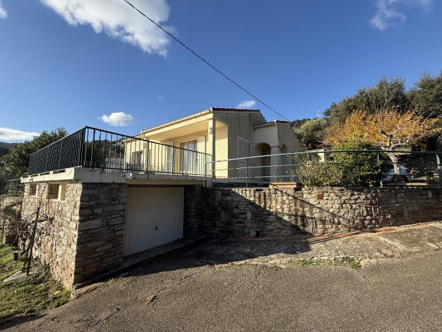 VILLA INDEPENDANTE DE 92 M2 AVEC GRANDE TERRASSE, GARAGE et LOCAL A OUTILS