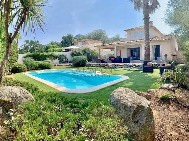 Villa Indépendante Route de Palombaggia avec Piscine