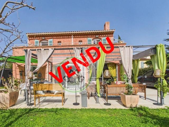 Villa Indépendante T5 Saint Aygulf Dans Un Domaine Prive Ave. 116m² Fréjus