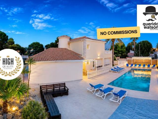 Villa independiente con licencia turística y apartamento pri. 254m² La Zenia