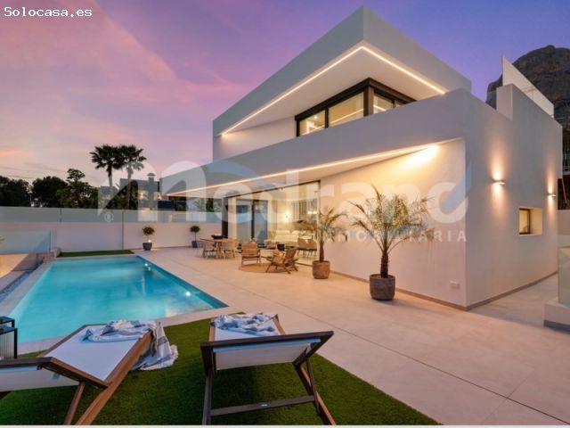 Villa independiente de obra nueva en venta en Polop