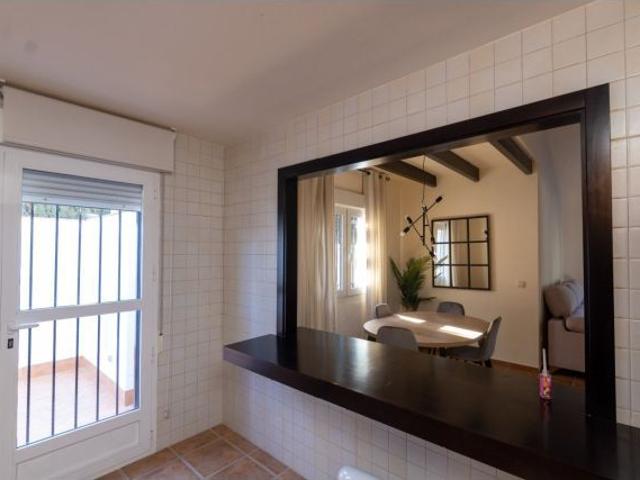Villa independiente de estilo mediterráneo con 3 dormitorios a la venta en Fuente Alamo Murcia