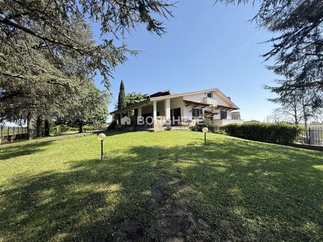 Villa Indipendente 0m² Occhiobello