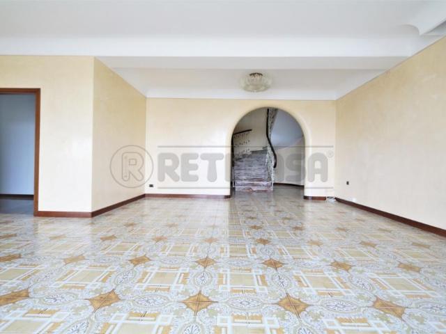 Villa indipendente PLURILOCALE in affitto a Longare Vi