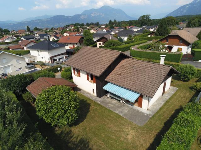 Villa individuelle 3 chambres en demi niveaux terrain au calme