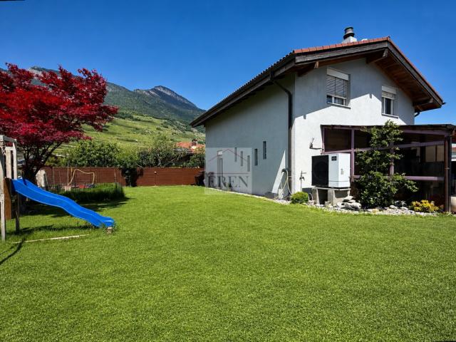 Villa individuelle 6 pièces de 146 m2 habitables + sous sol avec garage Idéale pour famille