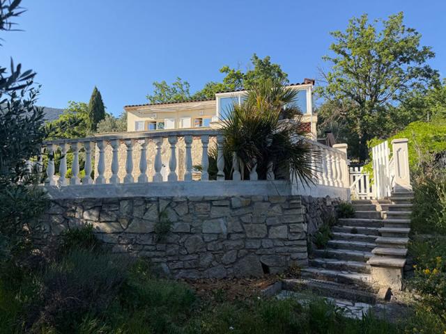Villa individuelle à Seillans avec piscine