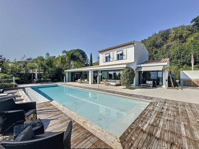 VILLA INDIVIDUELLE D’EXCEPTION DOMAINE DES HAUTS DE VAUGRENIER